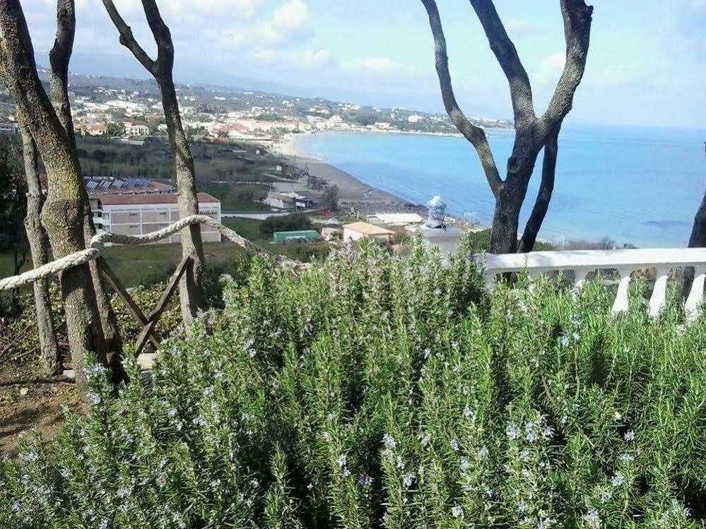 Sofos Apartments Τσιλιβί Εξωτερικό φωτογραφία